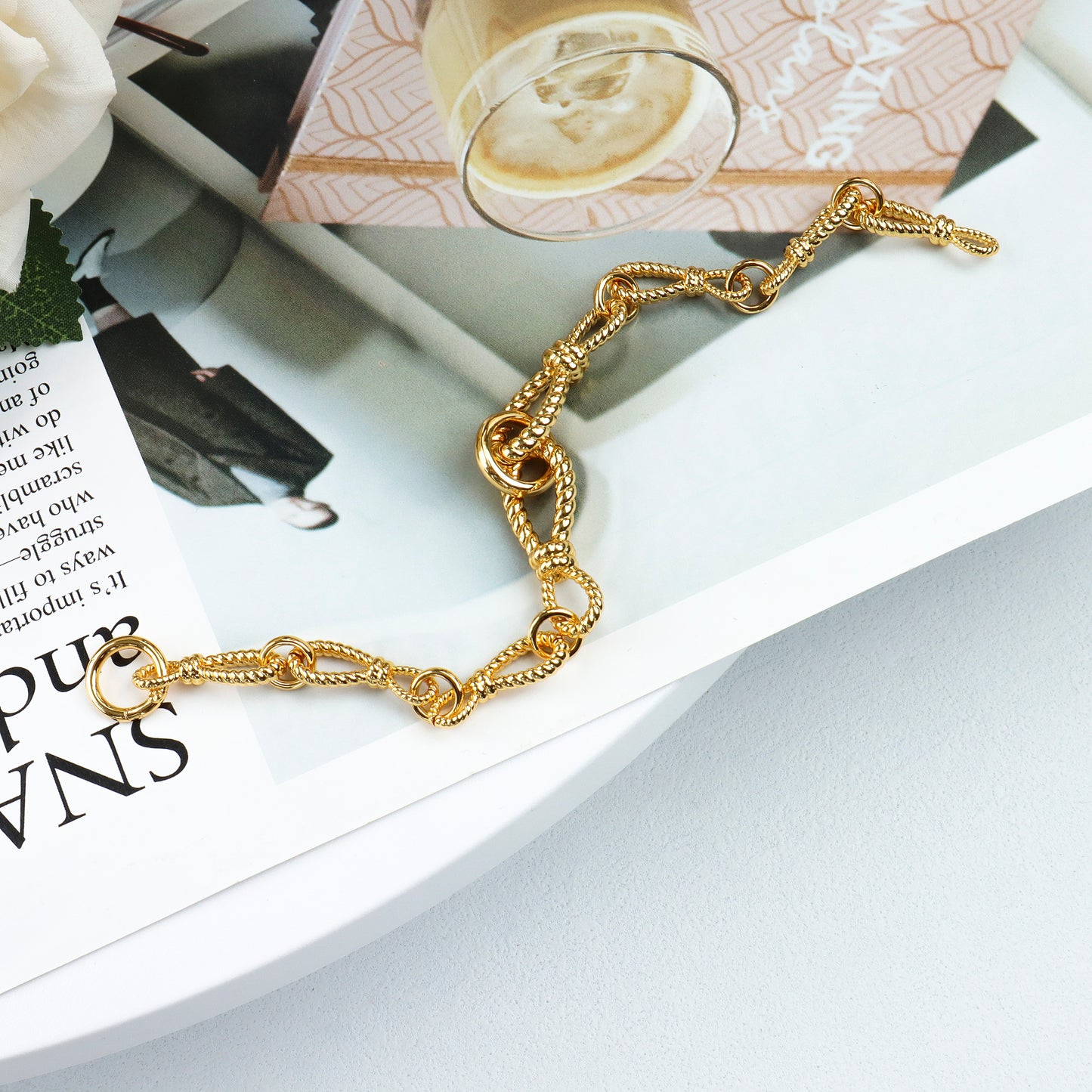 RYQEN Rope pattern Twisted rope gold chain bracelet Baroque vintage style gold bangles everyday fashion jewelry for girls gifts