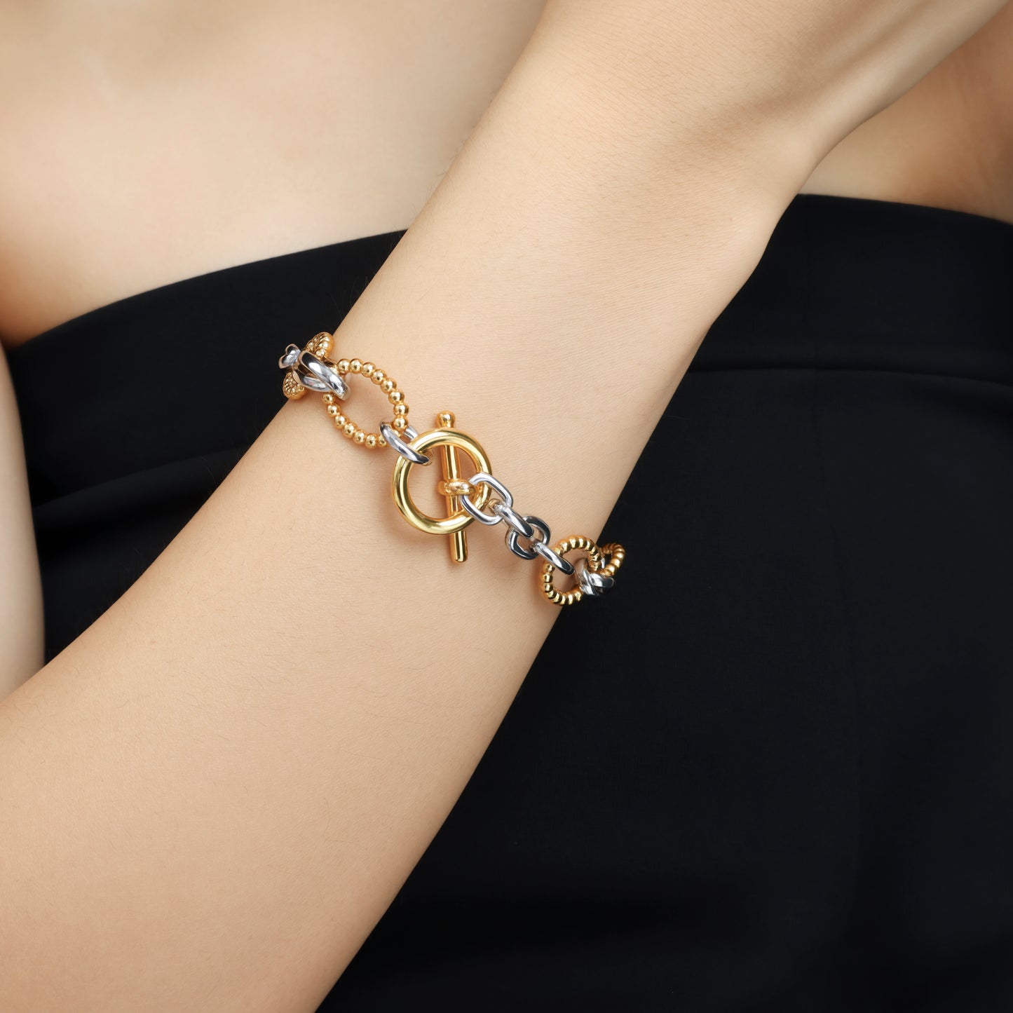 RYQEN Two - Tone Toggle Chain Bracelet OT clasp luxury Statement Bracelet Handcrafted oval link bracelet Dual-metal beaded chain jewelry TikTok viral jewelry 2025