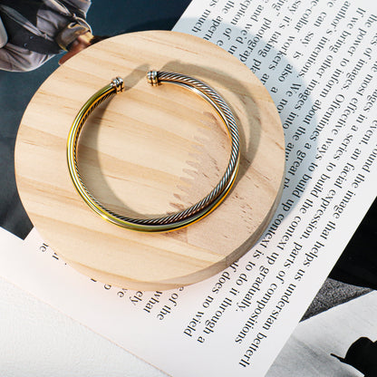 RYQEN Rope chain + smooth metal cuff Interlocked glossy & textured jewelry Statement piece for outfit elevation