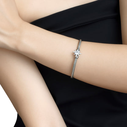 RYQEN micro-pavéd cubic zirconia star cuff Celestial Twist Star Bracelet Retro-style cuffs Stellar Twist Constellation Cuff Celestial Jewelry Minimalist luxury bracelet 2025