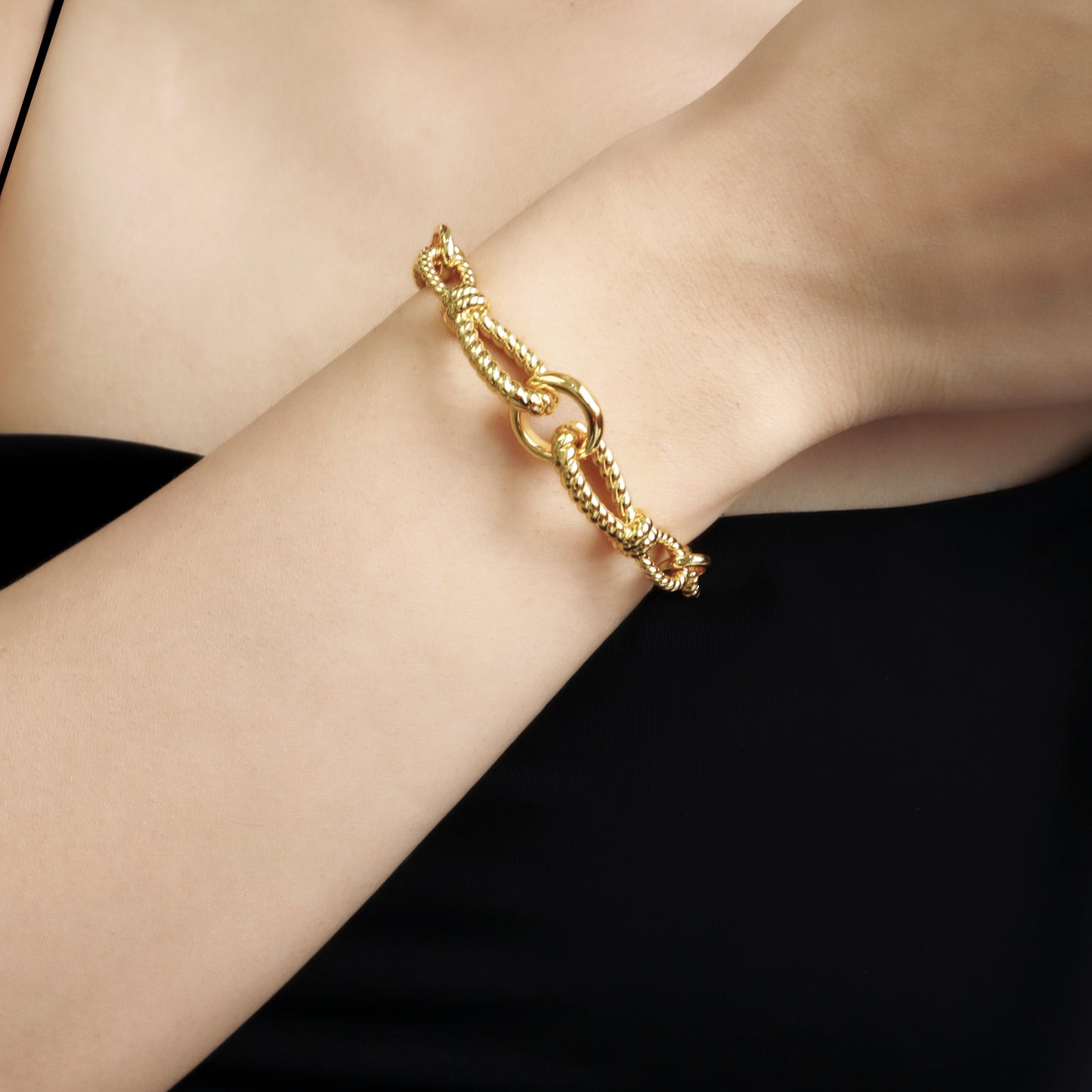 RYQEN Rope pattern Twisted rope gold chain bracelet Baroque vintage style gold bangles everyday fashion jewelry for girls gifts